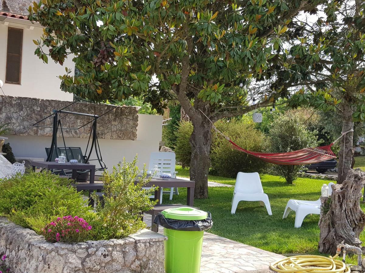 Bed and Breakfast La Macchia Melendugno Exterior foto
